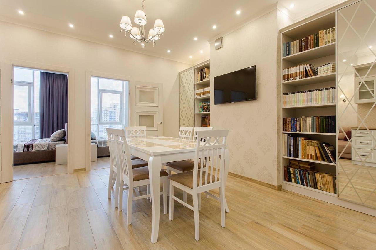 2-Roomed Apartment With Living Room Odessa Exteriör bild
